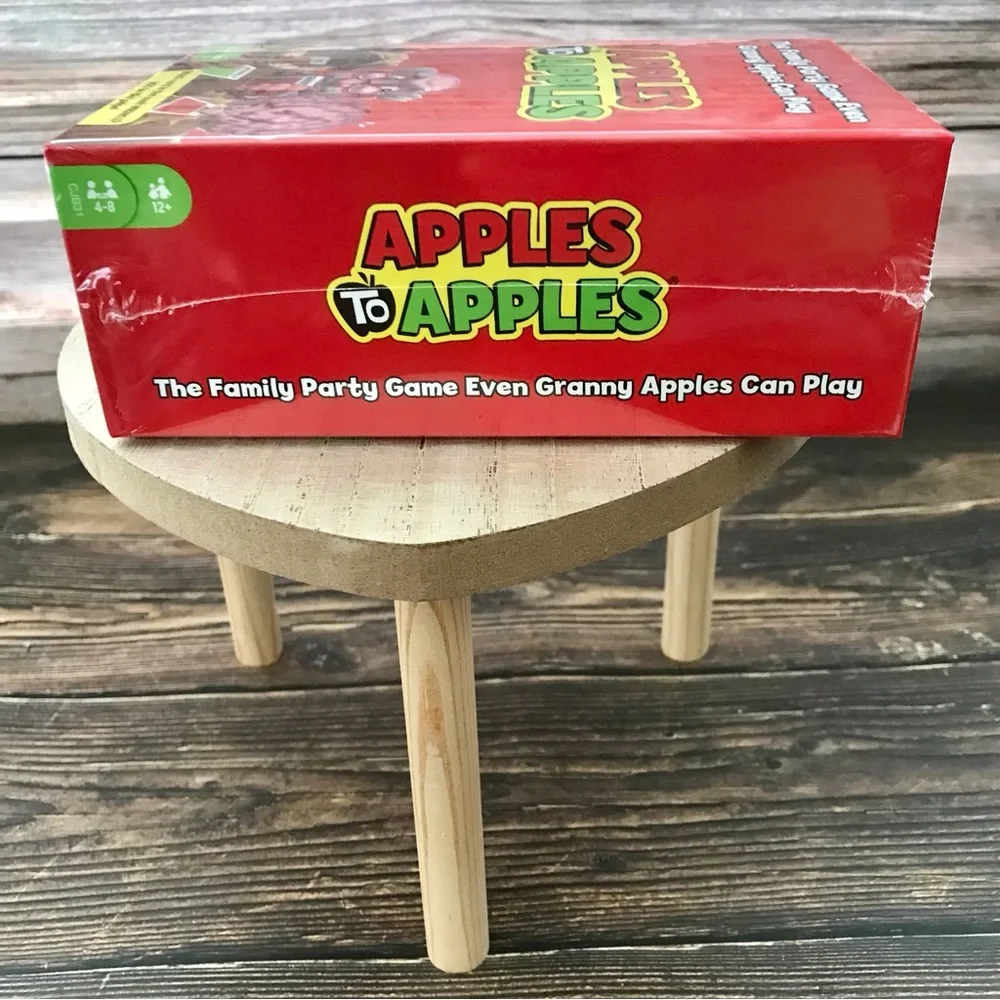 🆕 Apples to Apples Family Party Game